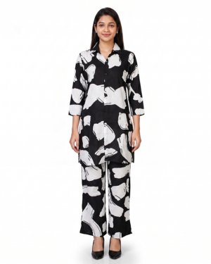 Women's Abstract Printed Cotton Shirt Collar Kurta with Wide-Leg Pants Co-ord Set
